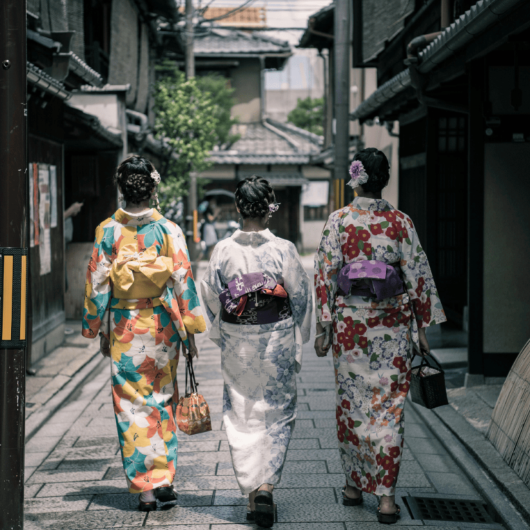 Discovering Kyoto’s Temples and Gardens: A Journey into Japan’s Past