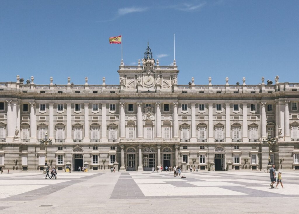 Madrid Cultural Landmarks Walk with Track Royal Palace